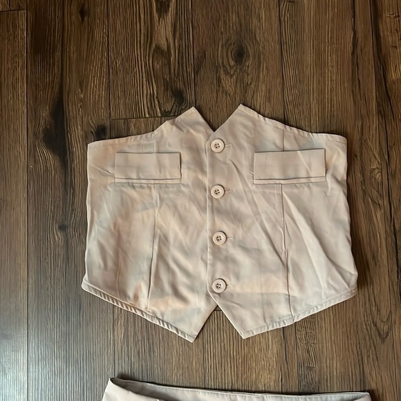 size large tan pants and strapless button down top set - Picture 3 of 6